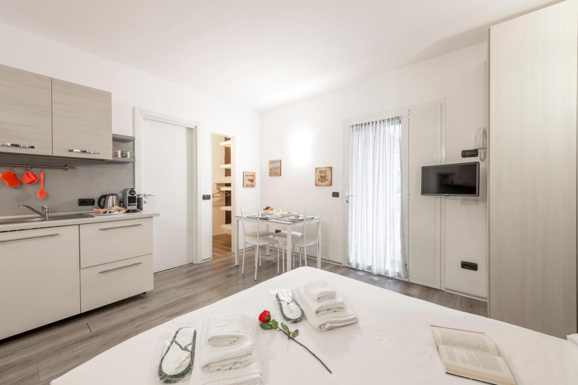 Bnbutler - Archimede 53 - Bright Studio มิลาน ภายนอก รูปภาพ