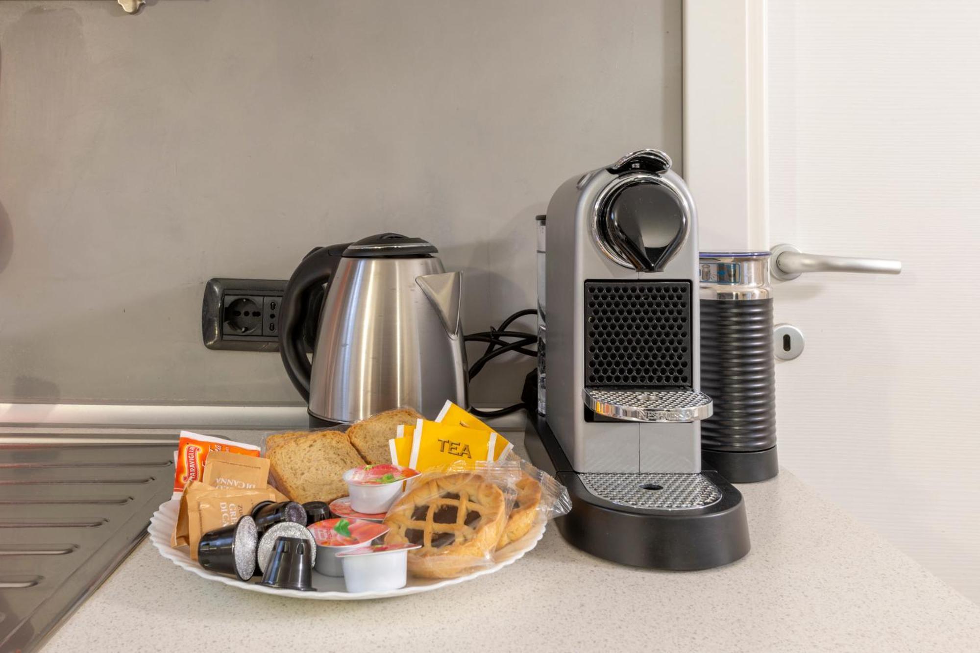 Bnbutler - Archimede 53 - Bright Studio มิลาน ภายนอก รูปภาพ