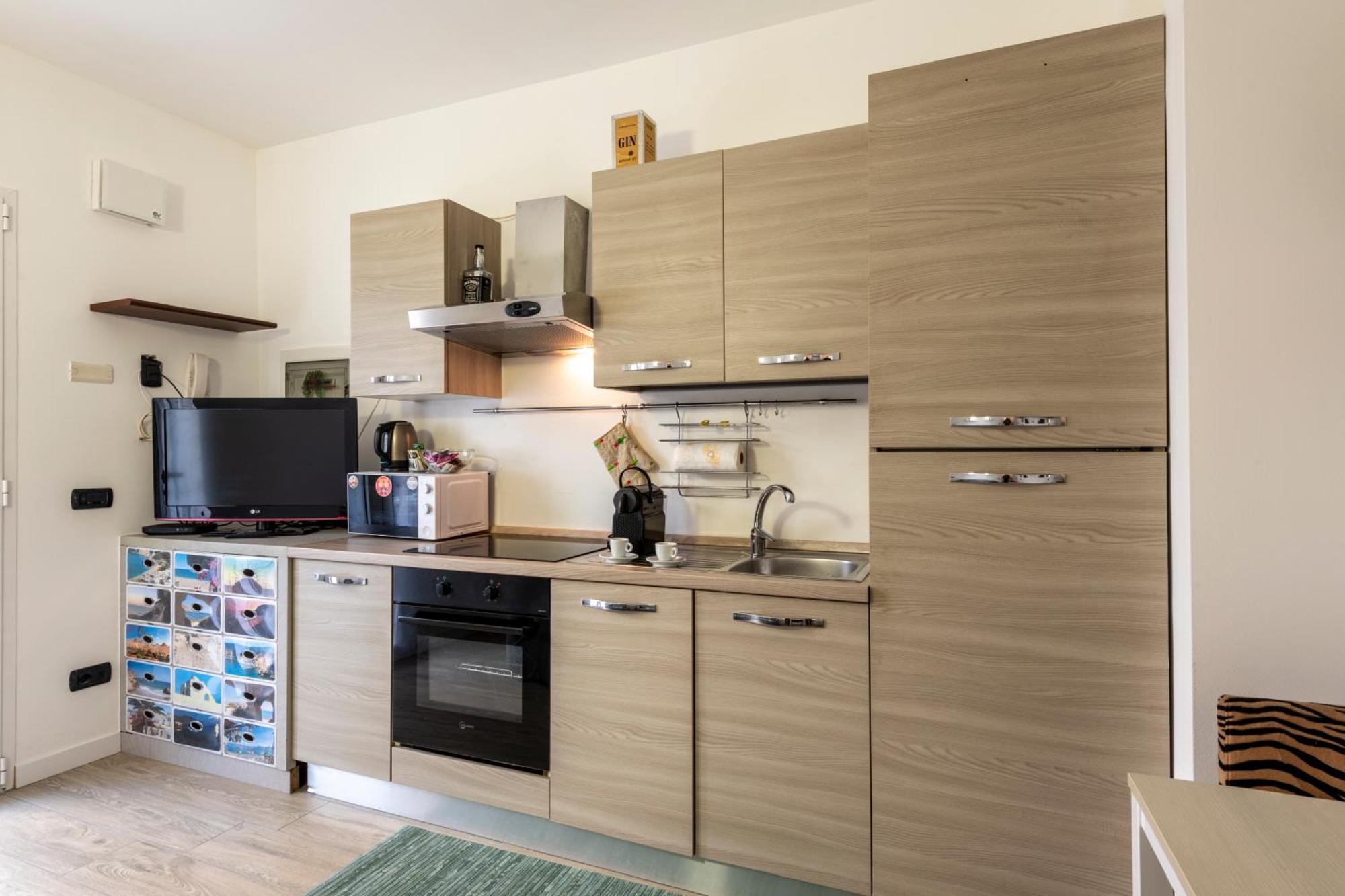 Bnbutler - Archimede 53 - Bright Studio มิลาน ภายนอก รูปภาพ