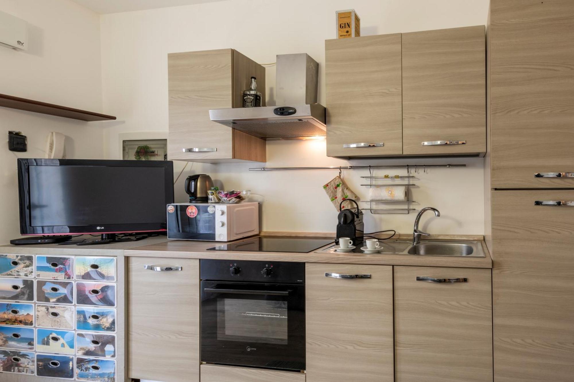Bnbutler - Archimede 53 - Bright Studio มิลาน ภายนอก รูปภาพ