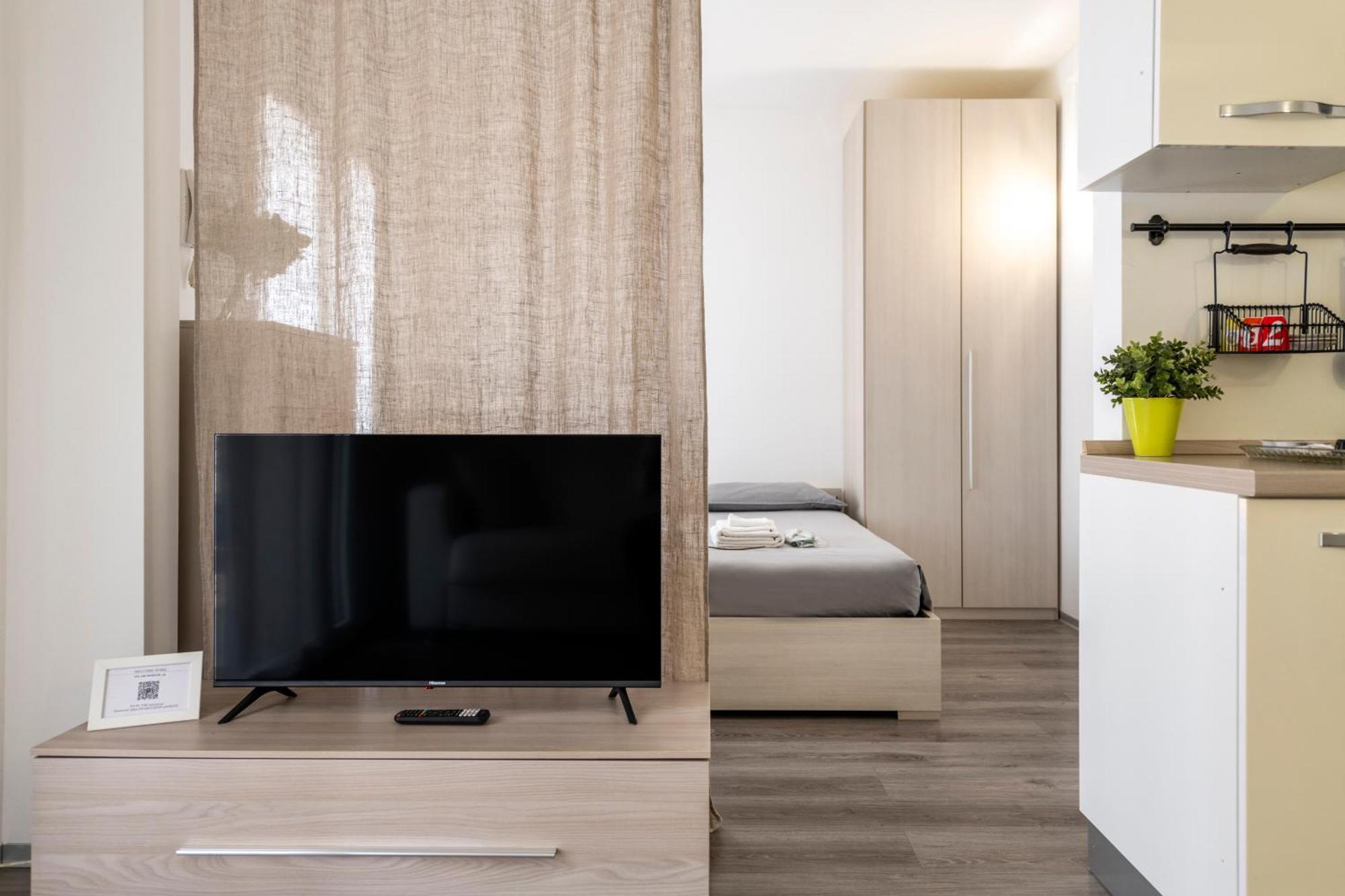 Bnbutler - Archimede 53 - Bright Studio มิลาน ภายนอก รูปภาพ